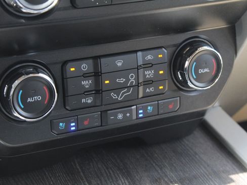 Used 2020 Ford F250 Lariat AWD/4WD image 30