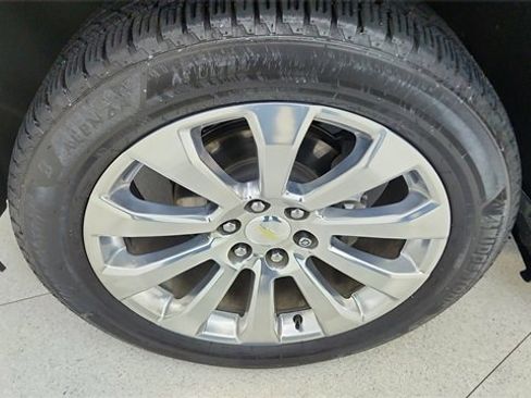 Used 2021 Chevrolet Silverado 1500 High Country w/ Technology Package image 62