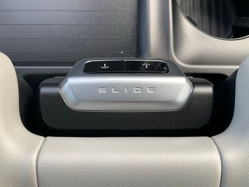 Used 2025 Ford Expedition Max Active image 38