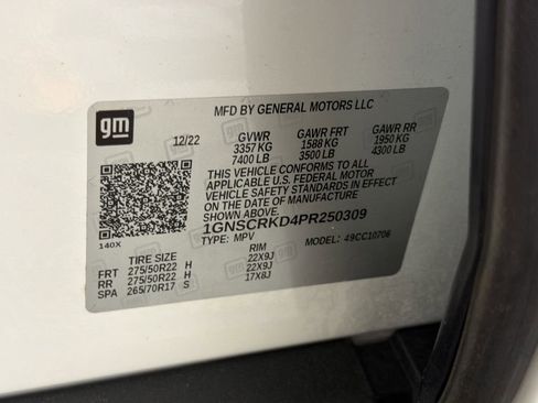 Used 2023 Chevrolet Tahoe RST w/ Luxury Package image 36