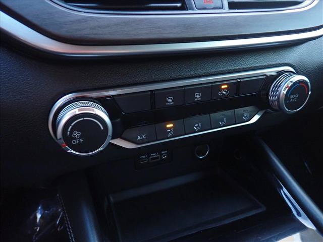 Used 2023 Nissan Altima 2.5 SV FWD image 18