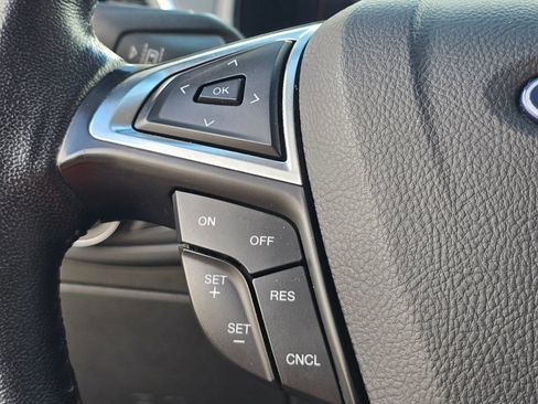 Used 2023 Ford Edge Titanium AWD/4WD image 34