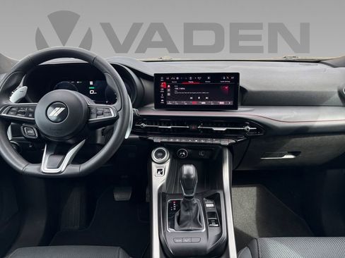 Used 2024 Dodge Hornet R/T image 3