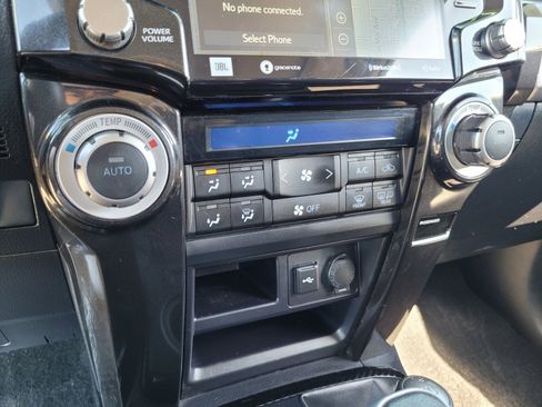 Used 2022 Toyota 4Runner TRD Pro AWD/4WD image 20