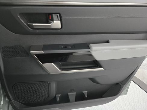 Used 2026 Toyota Tundra Limited image 18