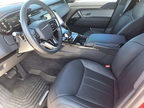 Used 2025 Land Rover Range Rover Sport SE AWD/4WD image 12