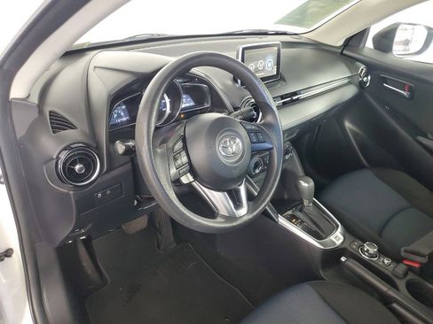 Used 2017 Toyota Yaris iA image 11