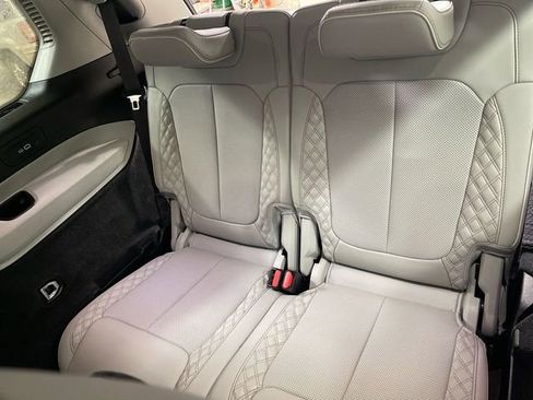 Certified 2021 Jeep Grand Cherokee L Summit w/ Luxury Tech Group V image 24