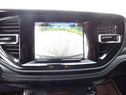 Used 2021 Dodge Durango SXT w/ 3rd Row Seating Group RWD image 28