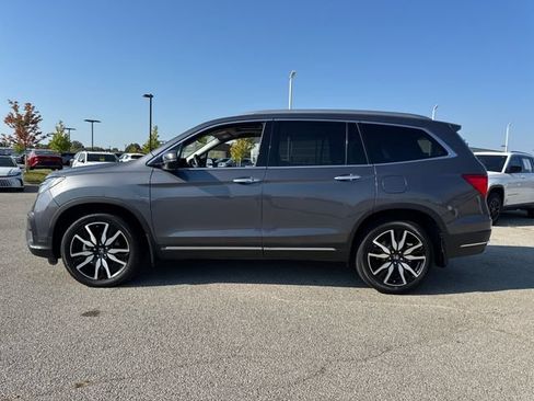Used 2022 Honda Pilot Touring image 3