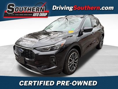 Used 2023 Ford Escape SE w/ PHEV Premium Package