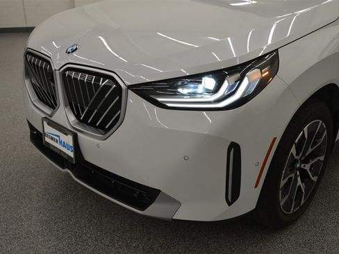 Used 2025 BMW X3 xDrive30i w/ Premium Package AWD/4WD image 52
