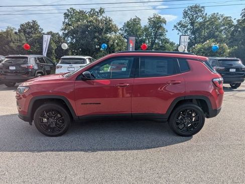 New 2026 Jeep Compass Latitude AWD/4WD image 6
