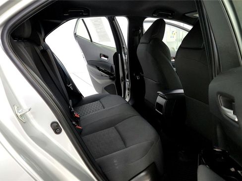 Used 2022 Toyota Corolla SE image 18
