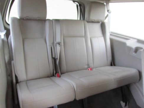 Used 2014 Ford Expedition EL Limited image 26