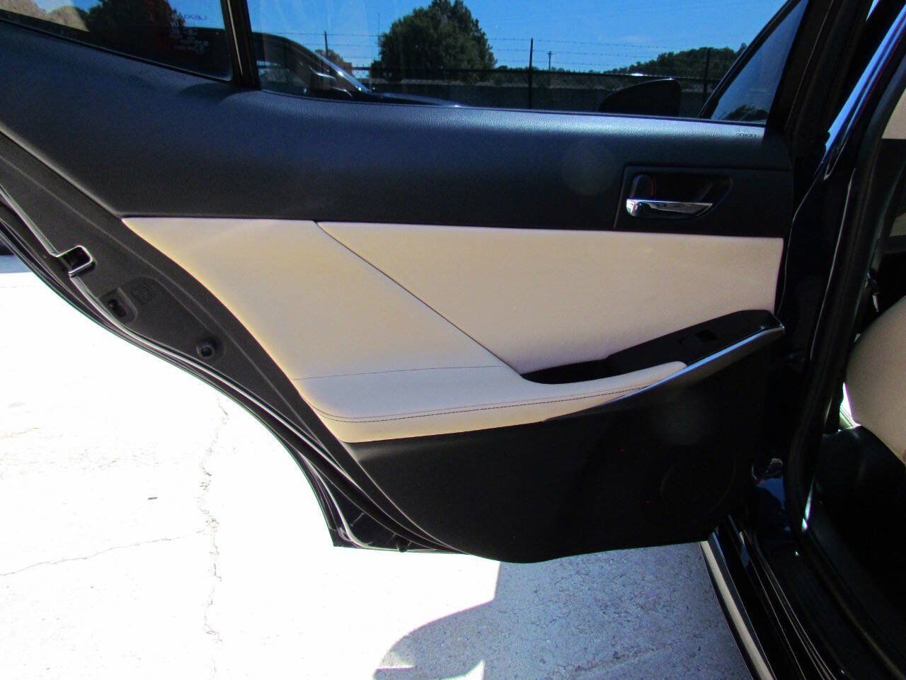 Used 2014 Lexus IS 250 RWD image 13