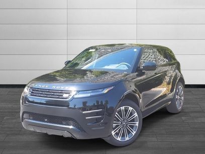 New 2025 Land Rover Range Rover Evoque Dynamic SE