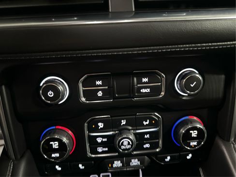 Certified 2024 Chevrolet Tahoe LT image 27