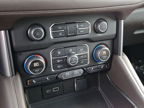 Certified 2024 Chevrolet Tahoe LT image 16