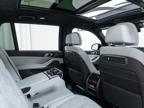 New 2026 BMW X7 xDrive40i w/ M Sport Package image 23