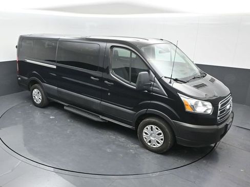 Certified 2019 Ford Transit 350 XLT image 9