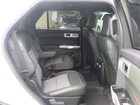 Used 2023 Ford Explorer Timberline w/ Timberline Technology Package AWD/4WD image 17