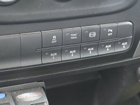 Used 2015 RAM 2500 Tradesman w/ Chrome Appearance Group image 22