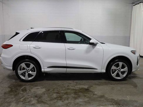 New 2025 Audi Q5 Premium Plus image 10