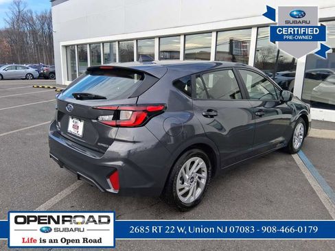 Certified 2025 Subaru Impreza 2.0i image 8