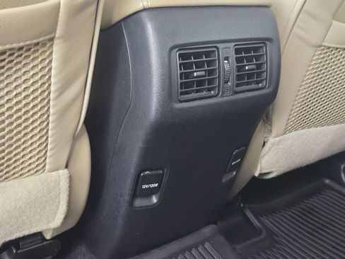 Used 2018 Toyota 4Runner SR5 Premium AWD/4WD image 31