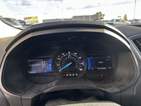 Used 2023 Ford Edge SEL w/ Convenience Package AWD/4WD image 7