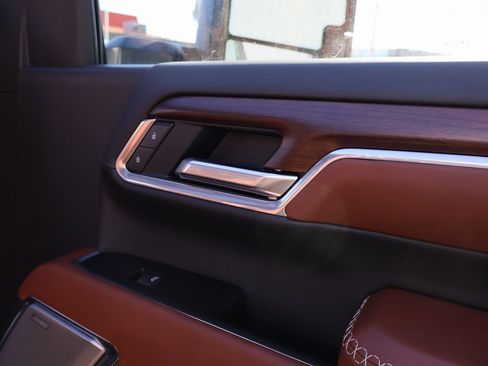 New 2026 GMC Sierra 2500 Denali Ultimate w/ Max Trailering Package image 8