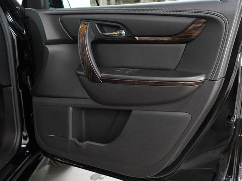 Used 2016 GMC Acadia Denali AWD/4WD image 9