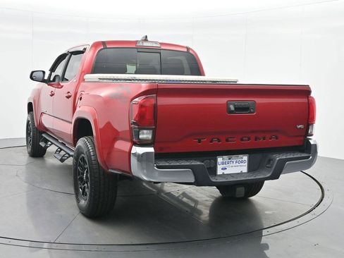 Used 2020 Toyota Tacoma SR5 image 7