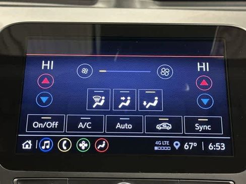 Used 2023 Chevrolet Malibu LT FWD image 14