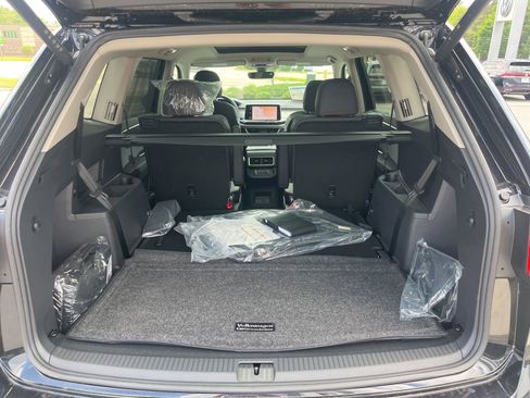 New 2026 Volkswagen Atlas Peak Edition AWD/4WD image 28
