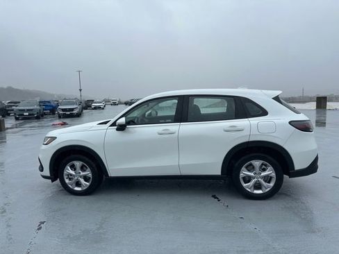 Certified 2023 Honda HR-V LX image 13