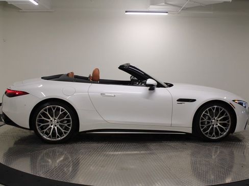 Used 2024 Mercedes-Benz SL 43 AMG SL 43 AMG image 6