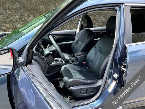 Used 2016 Nissan Rogue SL w/ SL Premium Package AWD/4WD image 23