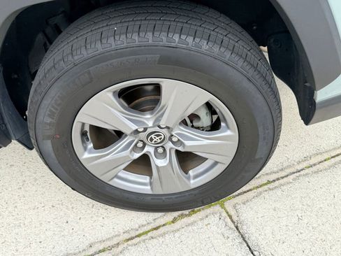 Used 2023 Toyota RAV4 XLE image 9