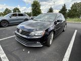 Used 2016 Volkswagen Jetta SEL w/ Lighting Package image 4