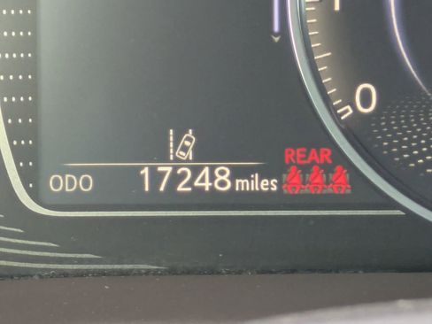 Used 2020 Lexus ES 350 w/ Premium Package image 11