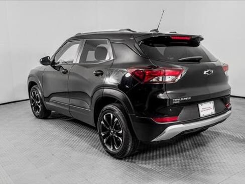 Used 2023 Chevrolet TrailBlazer LT w/ Convenience Package AWD/4WD image 6