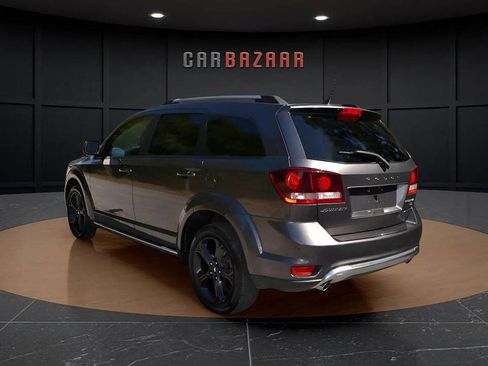 Used 2018 Dodge Journey Crossroad image 4