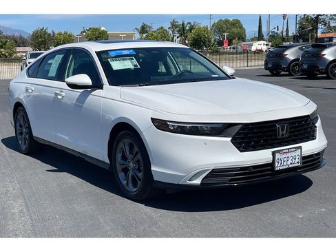 Certified 2025 Honda Accord EX-L image 8