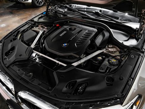Used 2019 BMW 540i xDrive AWD/4WD image 60