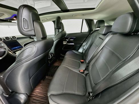 Certified 2024 Mercedes-Benz GLC 300 image 27