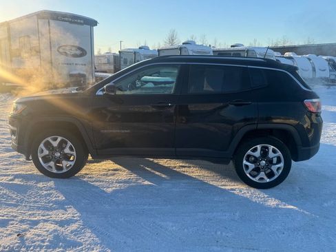 Used 2020 Jeep Compass Limited image 2