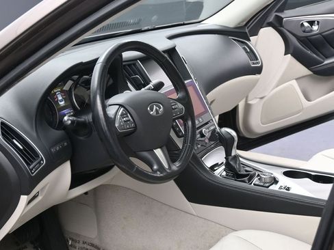 Used 2015 INFINITI Q50 Premium w/ Navigation Package image 7