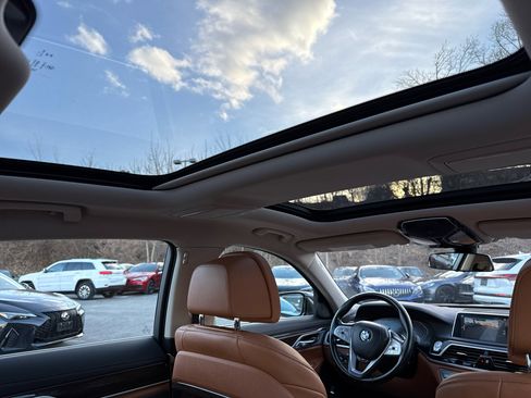 Used 2020 BMW 740i xDrive w/ Cold Weather Package image 44